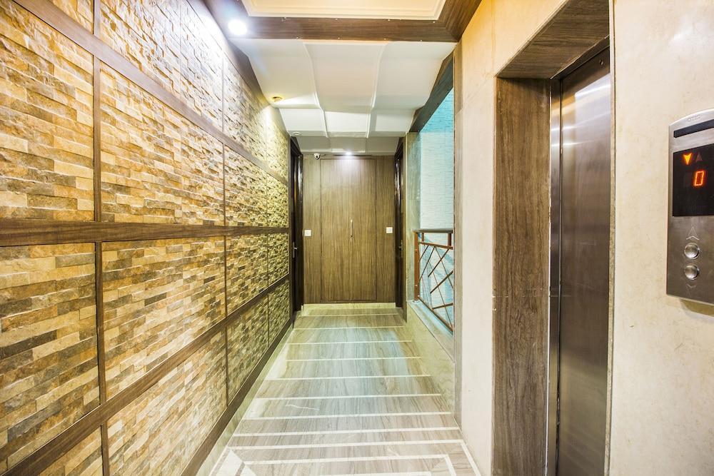 Hotel Sunstar Heights Delhi  Exterior foto