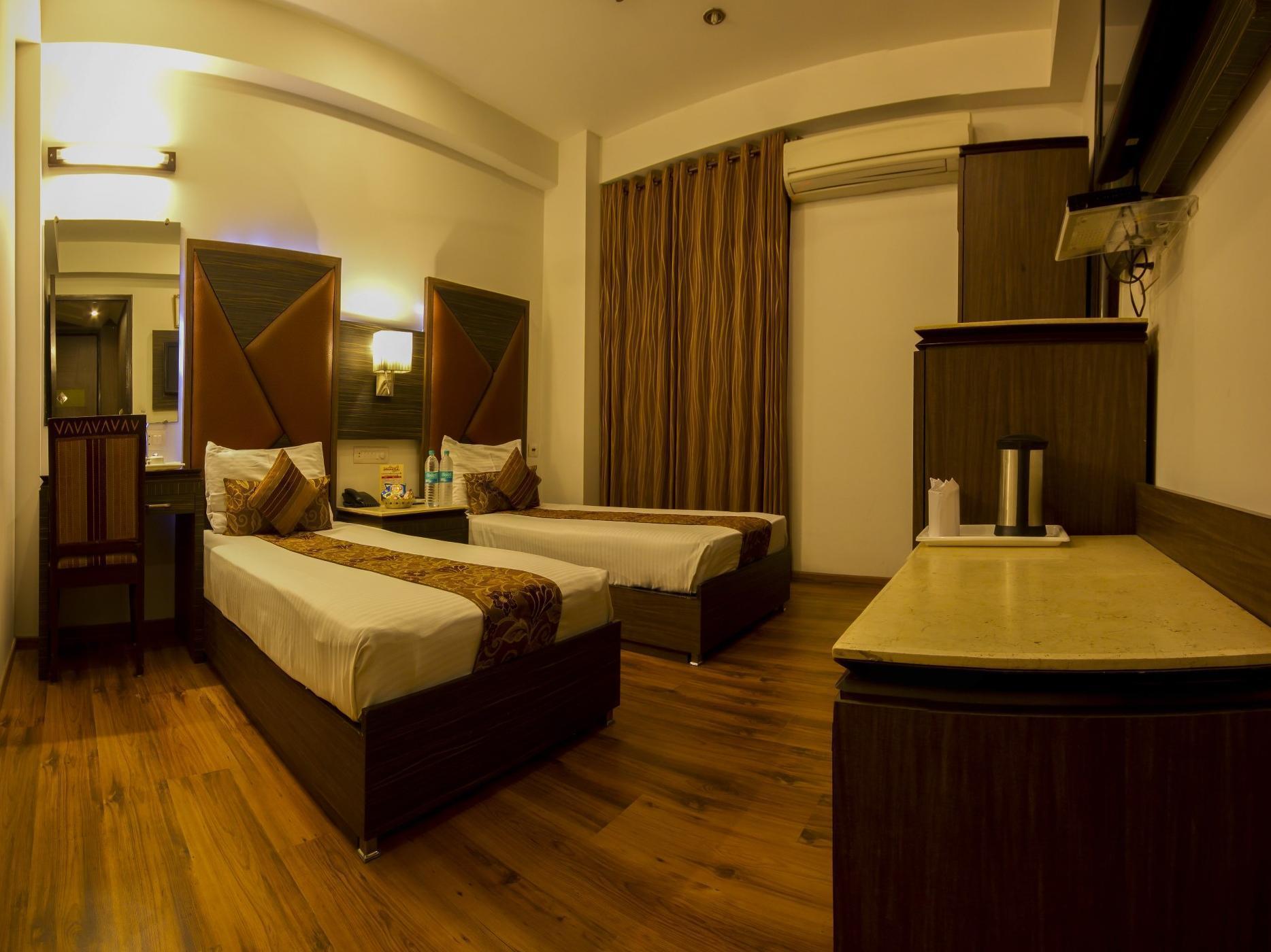 Hotel Sunstar Heights Delhi  Exterior foto